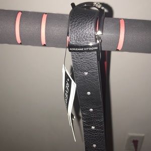 Adrienne Vittadini belt